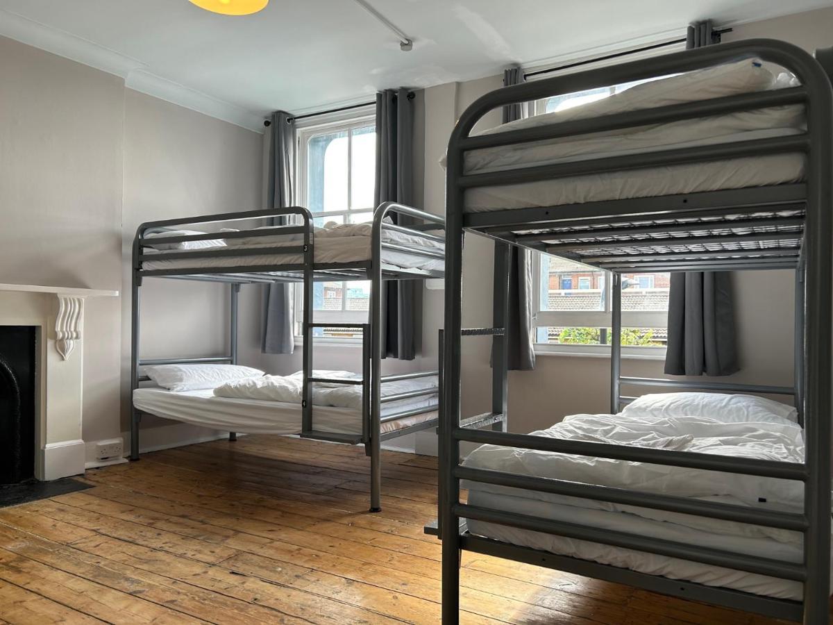 Cricketers Hostel Λονδίνο Εξωτερικό φωτογραφία